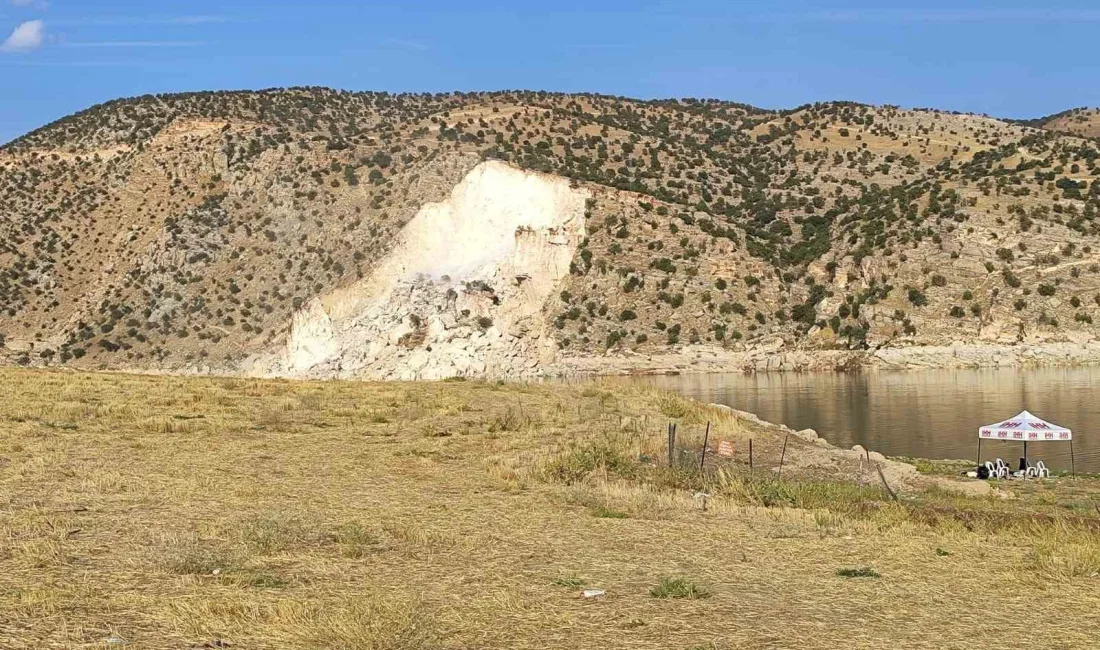 SİİRT’TE DAĞ YAMACINDA KOPAN