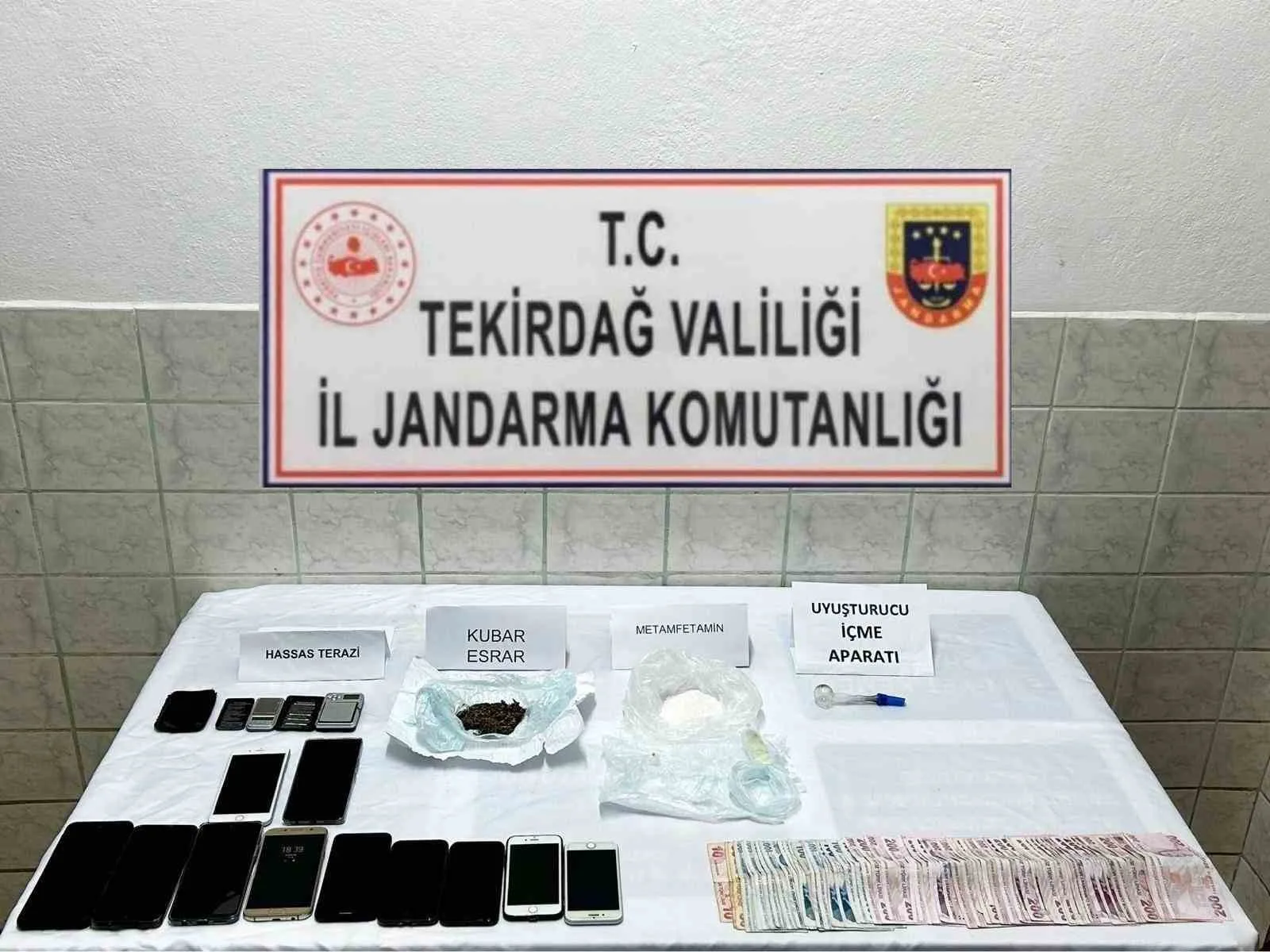 TEKİRDAĞ İL JANDARMA KOMUTANLIĞI TARAFINDAN ÇORLU VE ÇERKEZKÖY'DE YÜRÜTÜLEN OPERASYONLAR