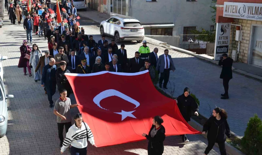 TERCAN’DA CUMHURİYET YÜRÜYÜŞÜ YAPILDI