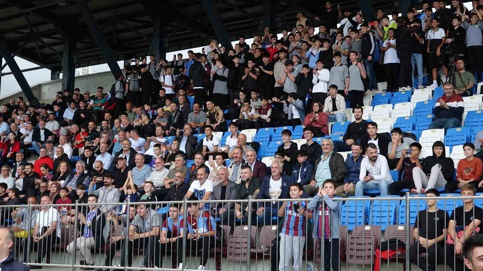 Trabzon’da “Efsanelerle yeniden” futbol turnuvası