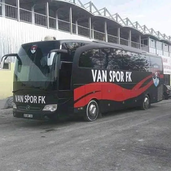 Van Büyükşehir Belediyesi Vanspor FK’den otobüs desteğini kesti