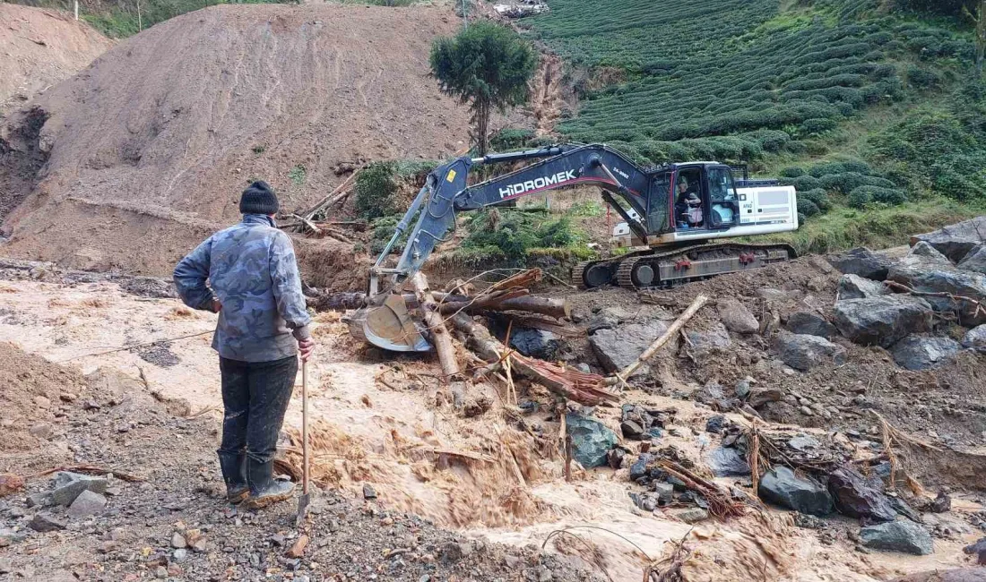 RİZE’DE HEYELANLI BÖLGEDE ŞİDDETLİ