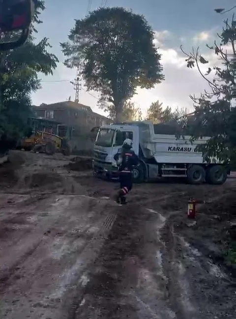 SAKARYA’NIN KARASU İLÇESİNDE YOL