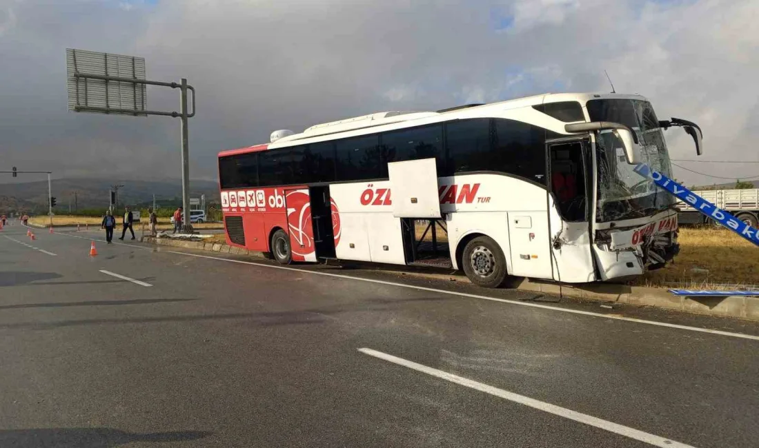 MALATYA'NIN AKÇADAĞ İLÇESİNDE YOLCU