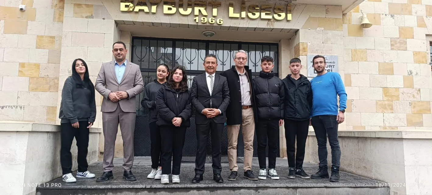 9 günlük ara tatil sonrası Bayburt’ta öğrenciler dersbaşı yaptı