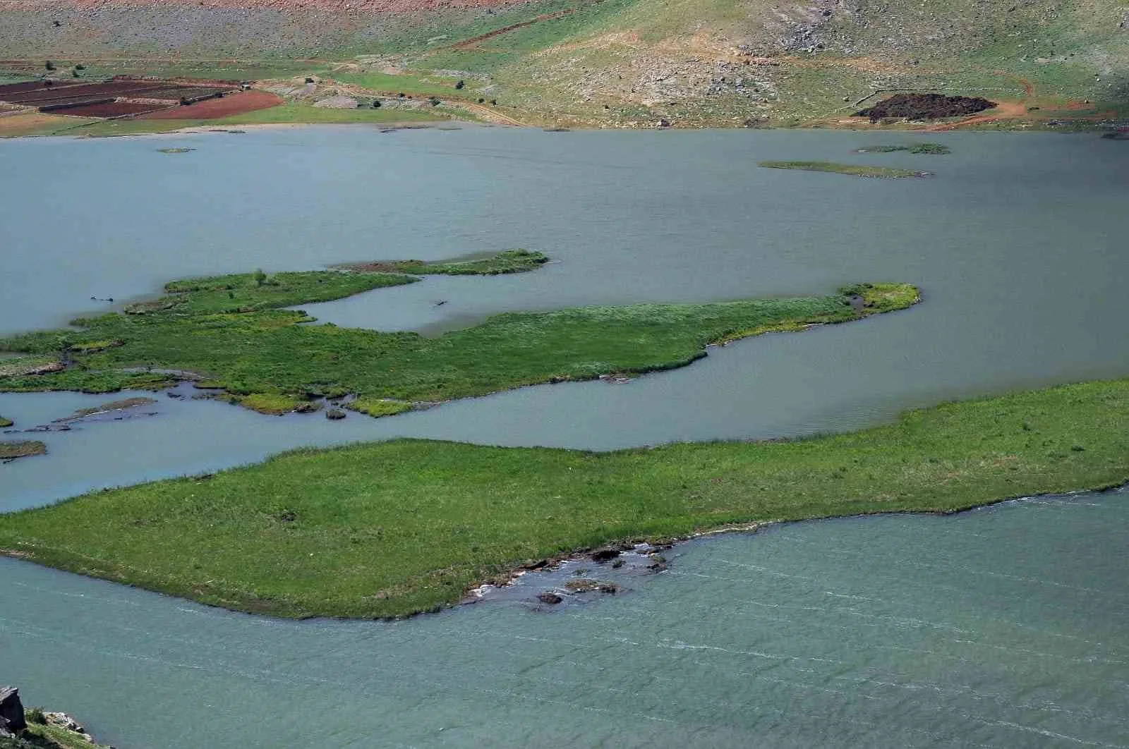 Adıyaman’da yüzen adaların kurtarılması için çalışma başlatıldı