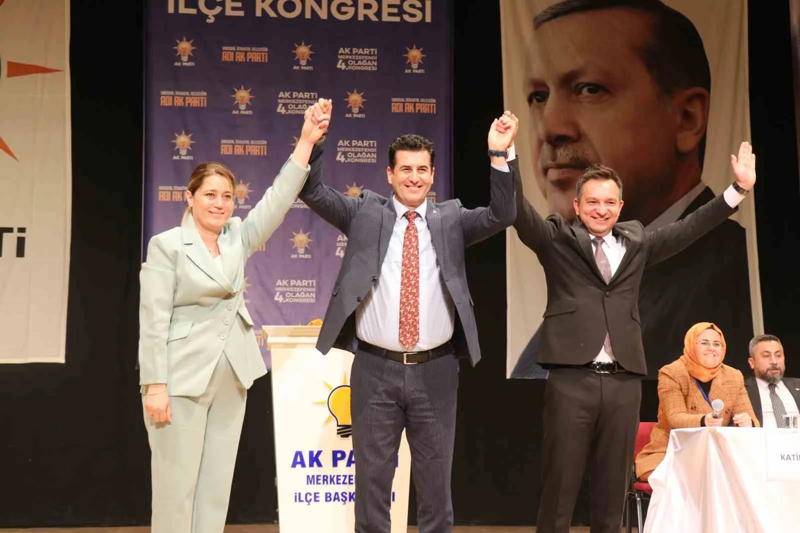 AK Parti Merkezefendi’de bayrak değişimi gerçekleşti