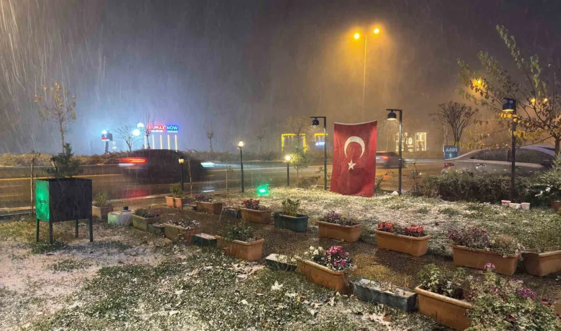 ANKARA'NIN YÜKSEK KESİMLERİNDE KAR