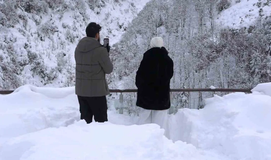 RİZE’NİN AYDER YAYLASI’NDA KAR