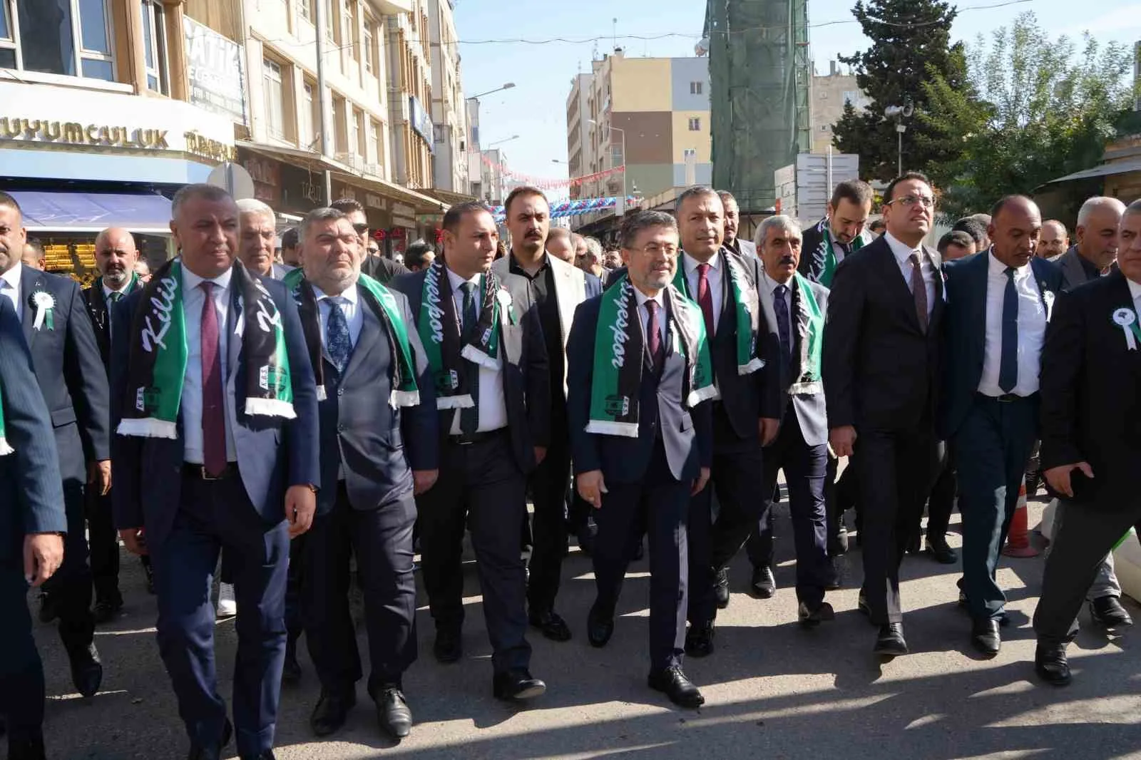 Bakan Yumaklı, Kilis’te zeytin festivaline katıldı