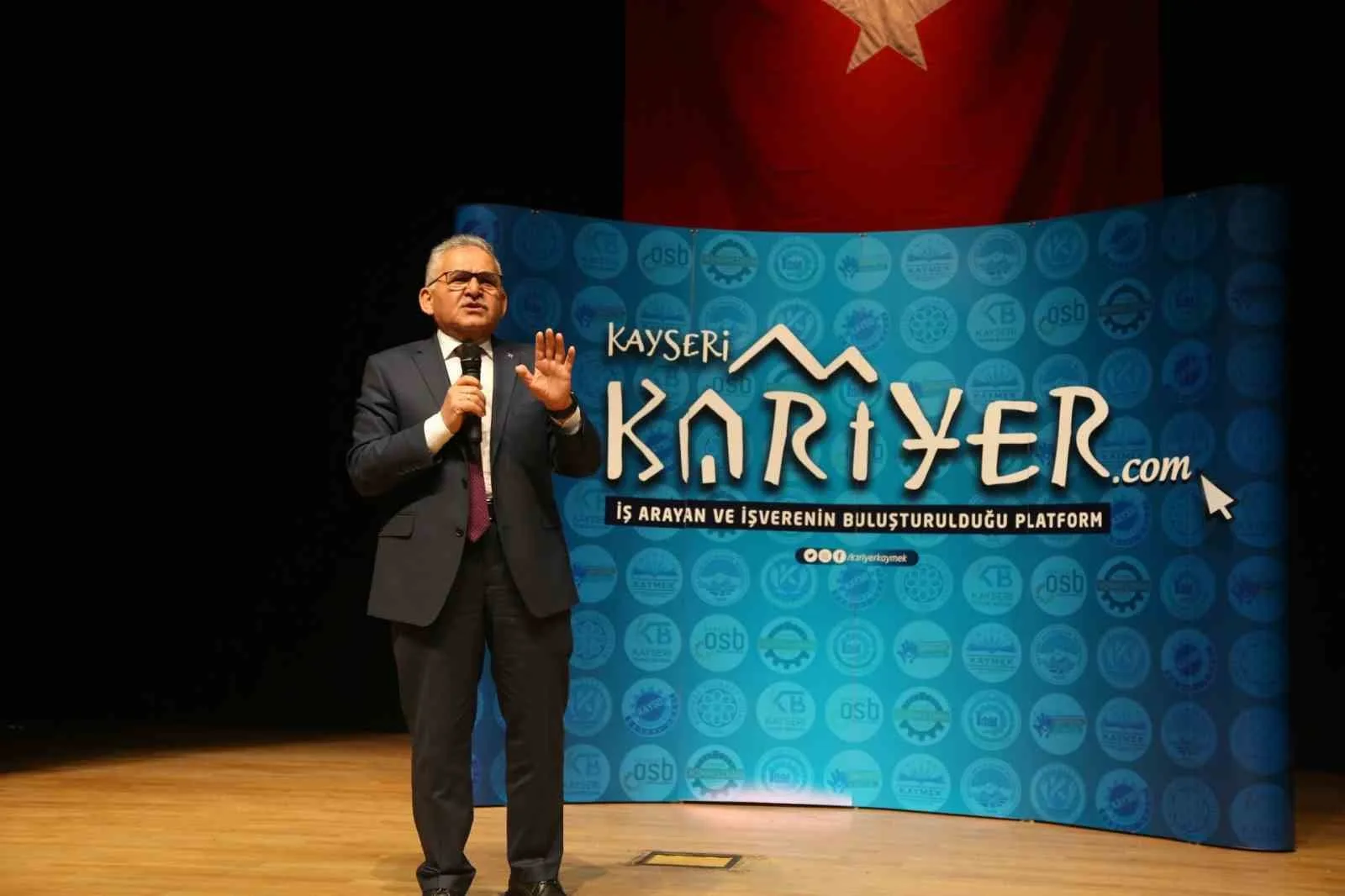 KAYSERİ BÜYÜKŞEHİR BELEDİYE BAŞKANI DR. MEMDUH BÜYÜKKILIÇ; “BÜYÜKŞEHİR BELEDİYESİ BÜNYESİNDE