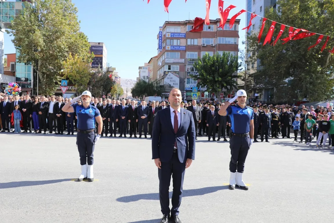 Başkan Özdemir’den 10 Kasım Atatürk’ü Anma Günü ve Atatürk Haftası Mesajı