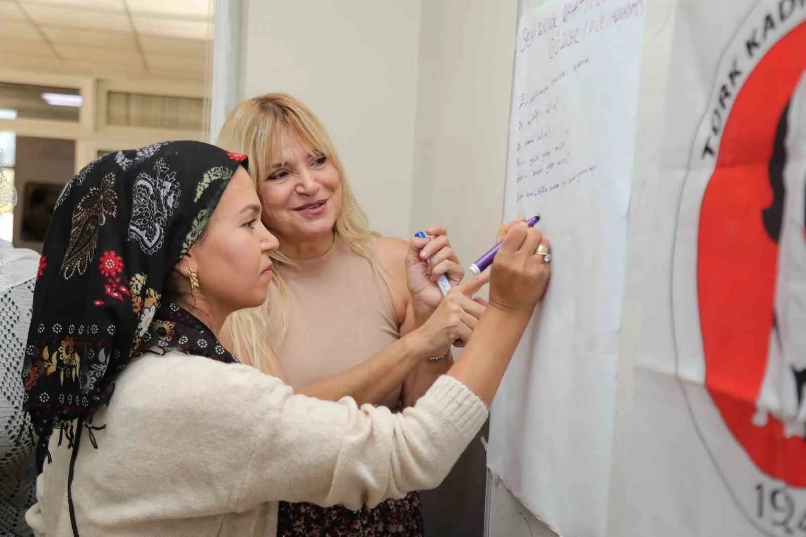 Bayraklı’da kadınlar ’Ben de varım’ diyor