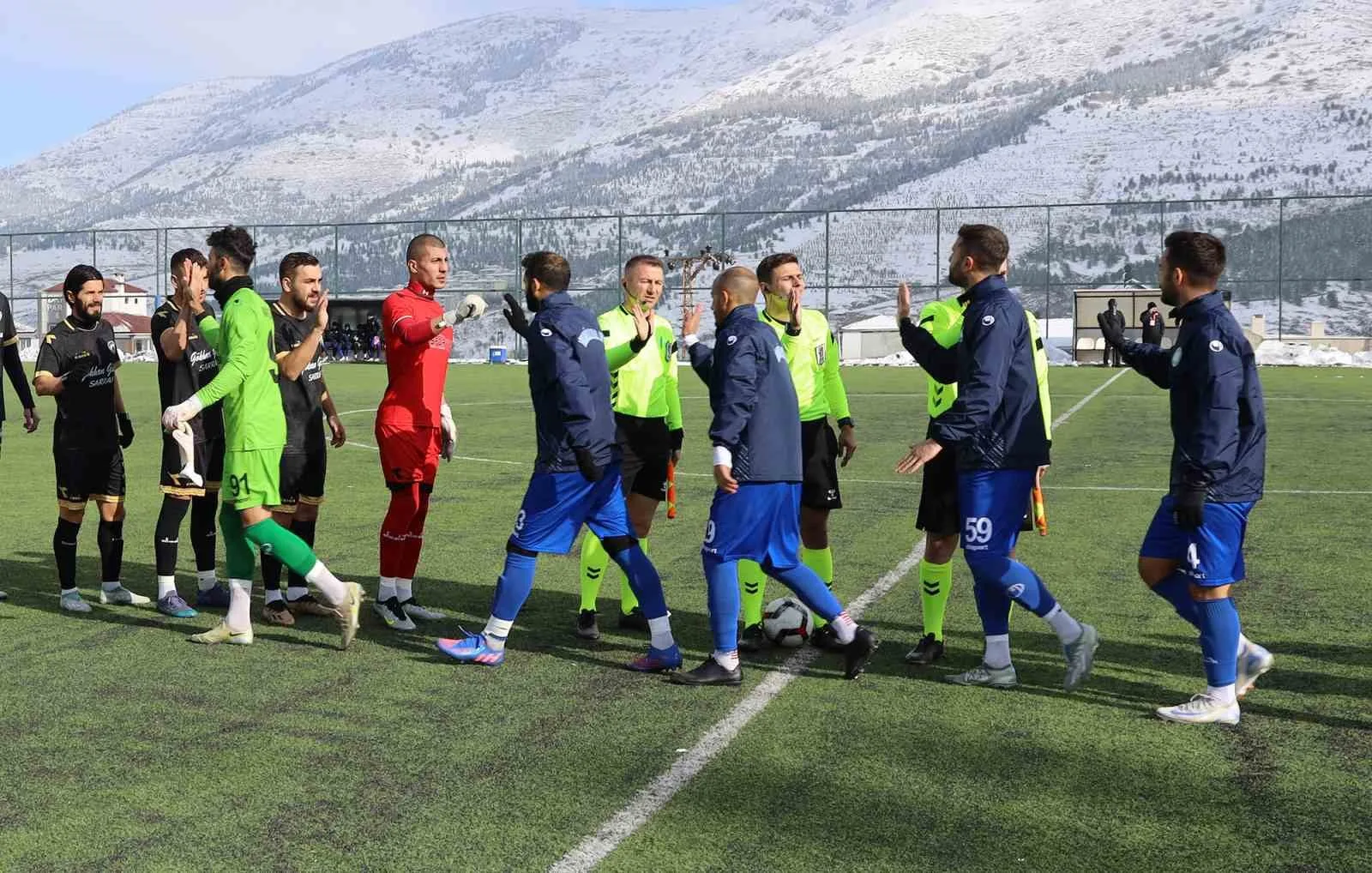 BÖLGESEL AMATÖR LİG (BAL) EKİPLERİNDEN YAHYALISPOR, SAHASINDA OYNADIĞI İMAMOĞLU BELEDİYESPOR