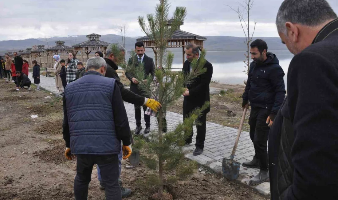 MUŞ’UN BULANIK İLÇESİNDE 24 KASIM ÖĞRETMENLER GÜNÜ ETKİNLİKLERİ KAPSAMINDA OLUŞTURULAN