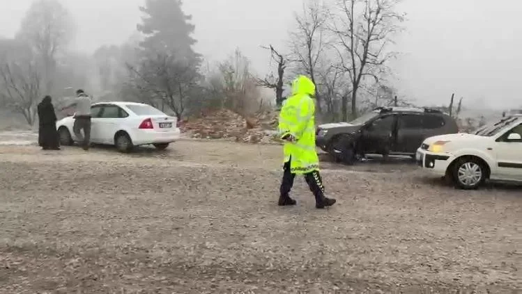 BURSA'DA KAR YAĞIŞIYLA HAYAT