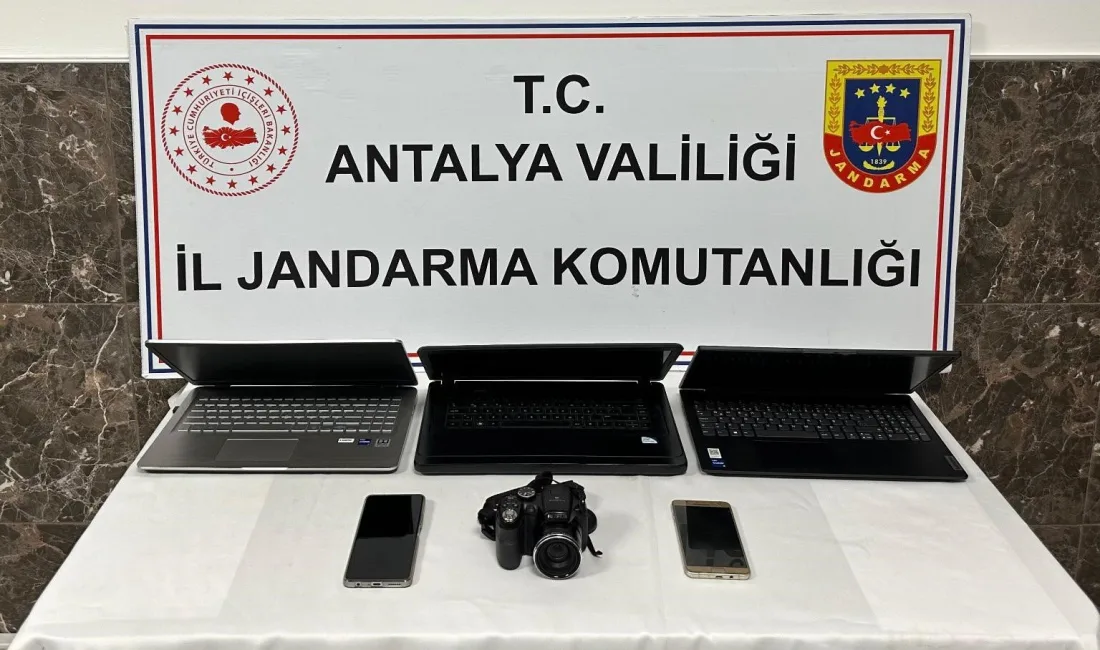 )- ANTALYA’NIN ALANYA İLÇESİNDE