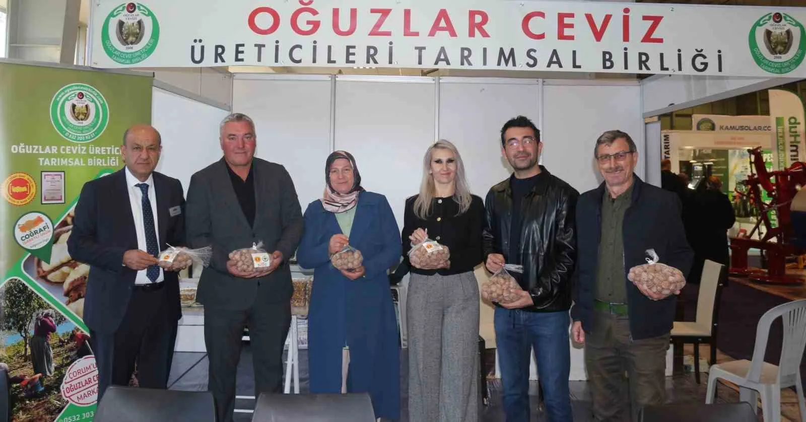 Çorum’da düzenlenen ceviz fuarı yoğun ilgi gördü