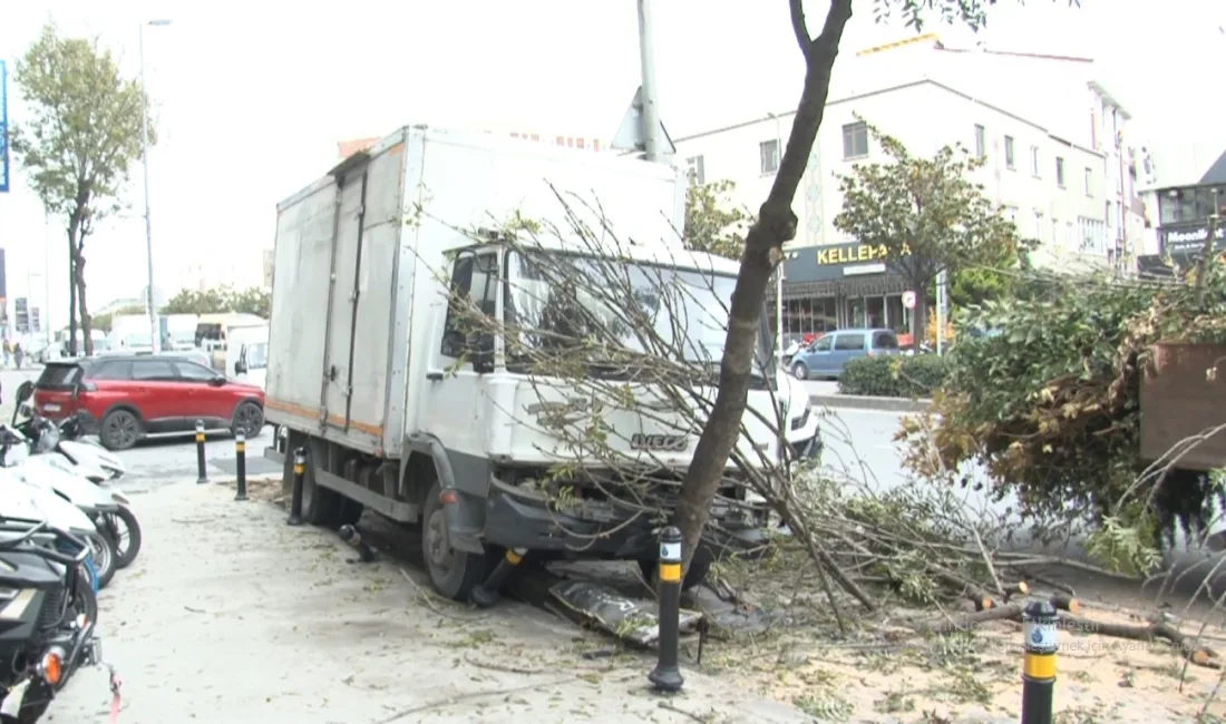 İSTANBUL ESENYURT’TA FRENİ BOŞALAN