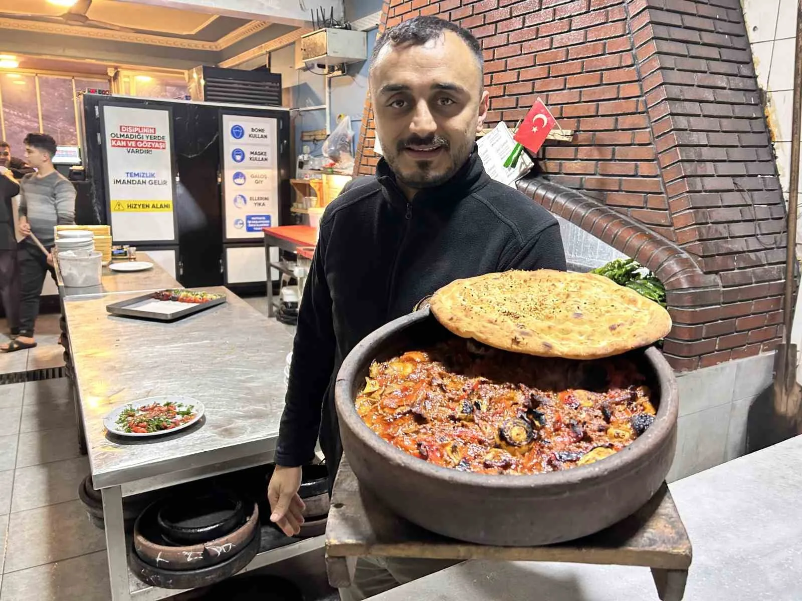 Gastronomi şehri Hatay’ın  tescilli lezzeti Belen tava lezzetiyle damak çatlatıyor