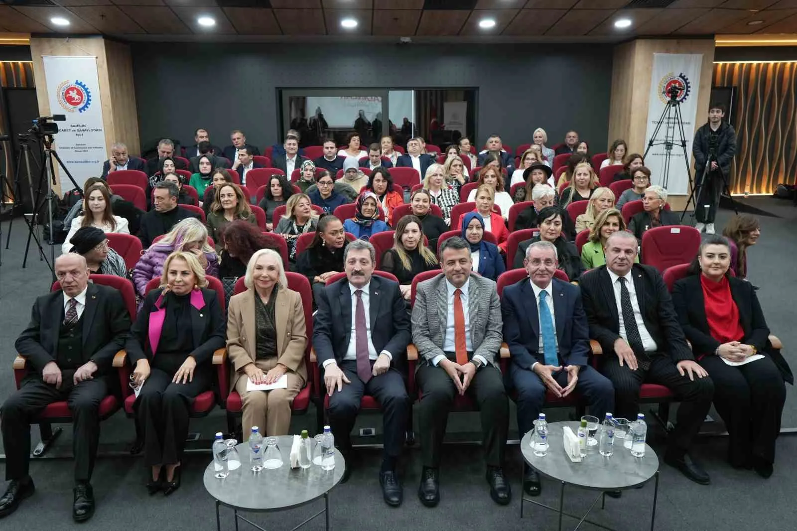 “Geleceğe Yön Veren Kadınlar” Samsun’da