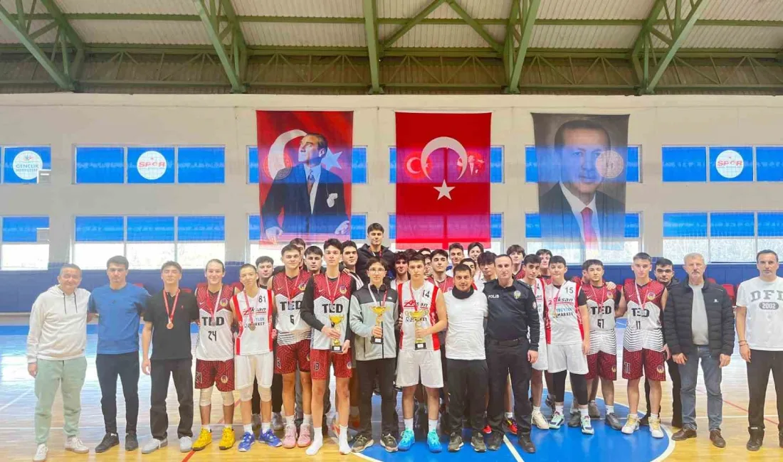 DÜZCE’DE GERÇEKLEŞTİRİLEN OKUL SPORLARI