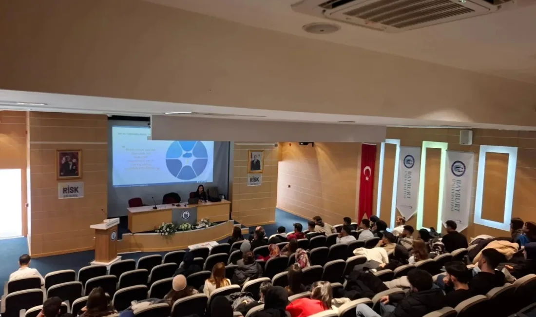 HEMŞİRE ADAYLARINA VE AKADEMİSYENLERE