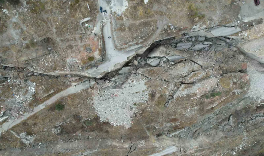 ANKARA’NIN KEÇİÖREN İLÇESİNDE HEYELAN