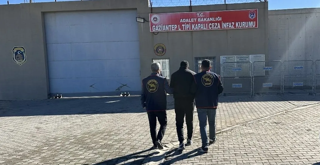 GAZİANTEP'TE HIRSIZLIK SUÇUNDAN 11