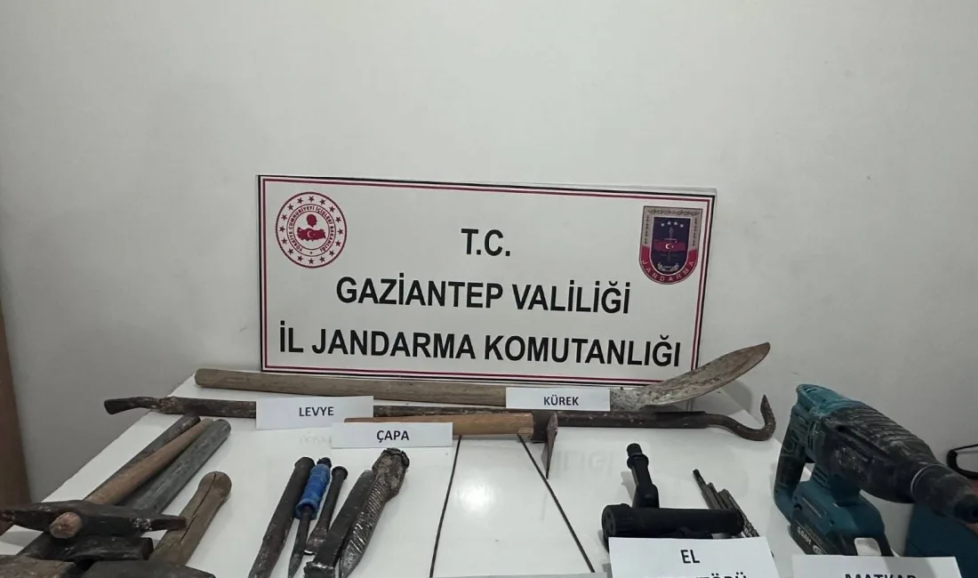 GAZİANTEP'TE JANDARMA EKİPLERİNCE İZİNSİZ