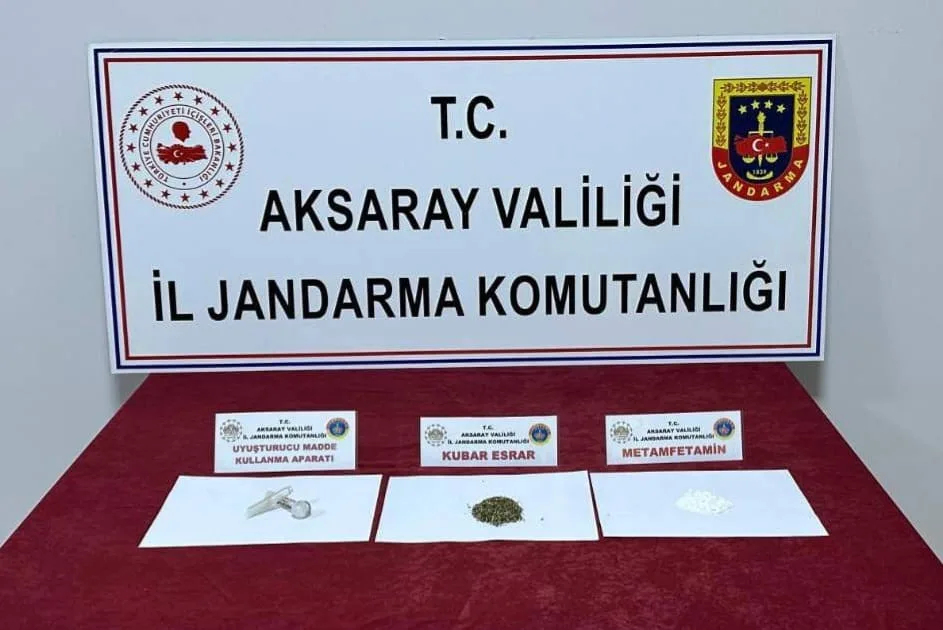 AKSARAY’DA BİR OTOMOBİLE YÖNELİK