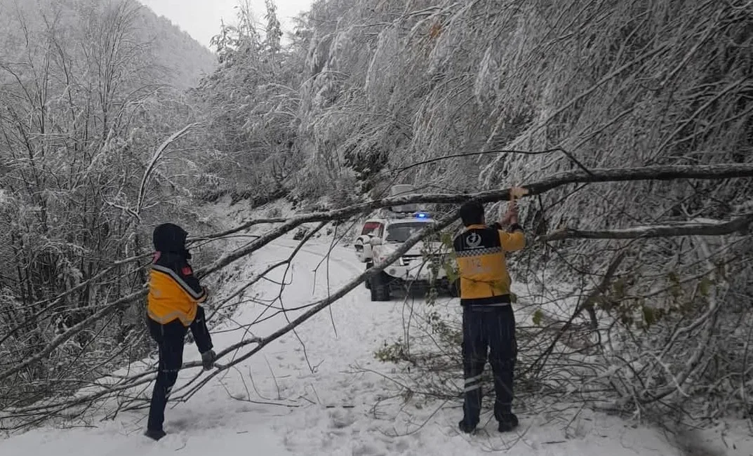 KASTAMONU'DA KAR YAĞIŞI VE