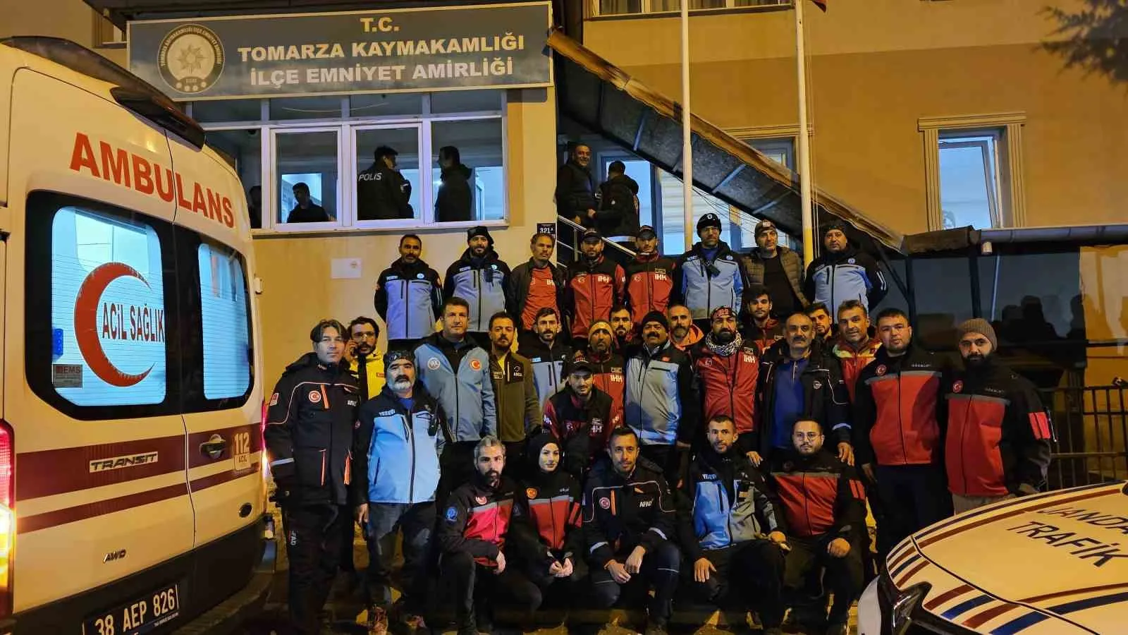 KAYSERİ'NİN TOMARZA İLÇESİNDE KAYBOLAN 78 YAŞINDAKİ KADIN, 100 KİŞİLK EKİP