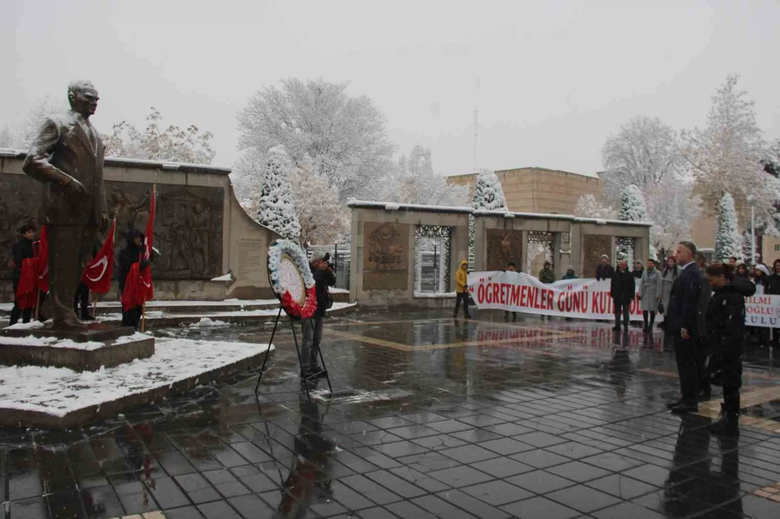 24 KASIM ÖĞRETMENLER GÜNÜ; KAYSERİ İL MİLLİ EĞİTİM MÜDÜRLÜĞÜ TARAFINDAN