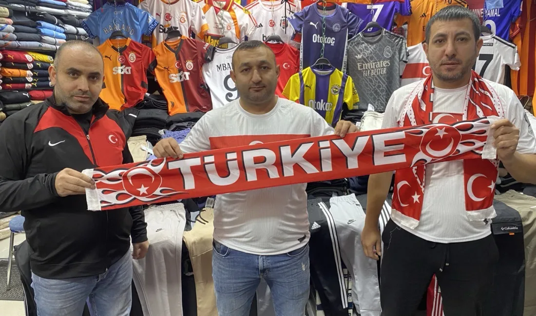 KAYSERİ'DE TÜRKİYE-GALLER MAÇI ÖNCESİNDE MİLLİ TAKIM FORMALARININ SATIŞLARI ARTTI.