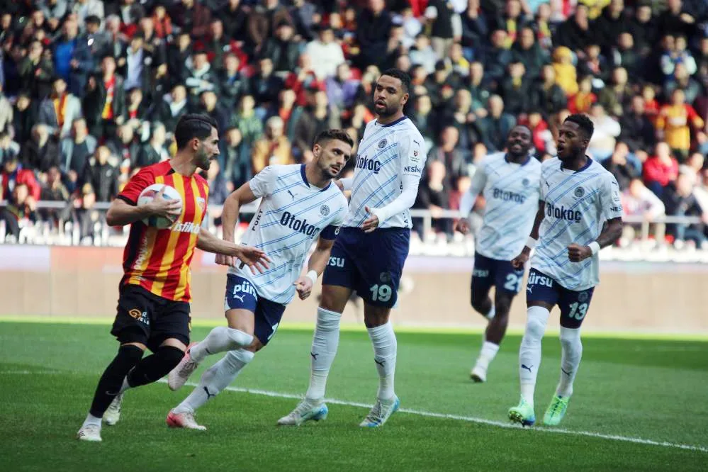 KAYSERİSPOR, FENERBAHÇE İLE OYNADIĞI SON 10 MAÇTA 1 KEZ BERABERE