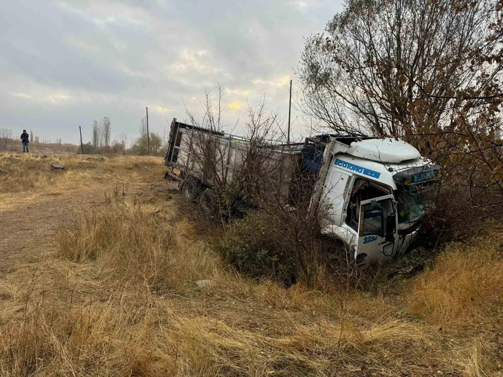 Kaza beraberinde başka kazayı getirdi: 1 yaralı