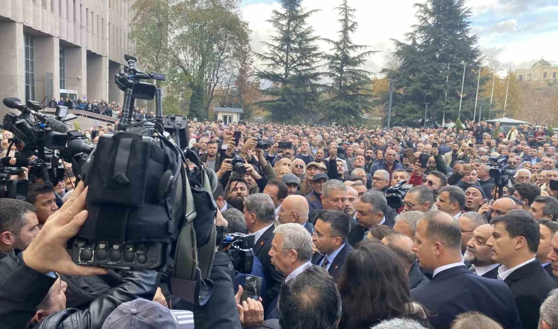 CUMHURİYET HALK PARTİSİ’NİN (CHP)