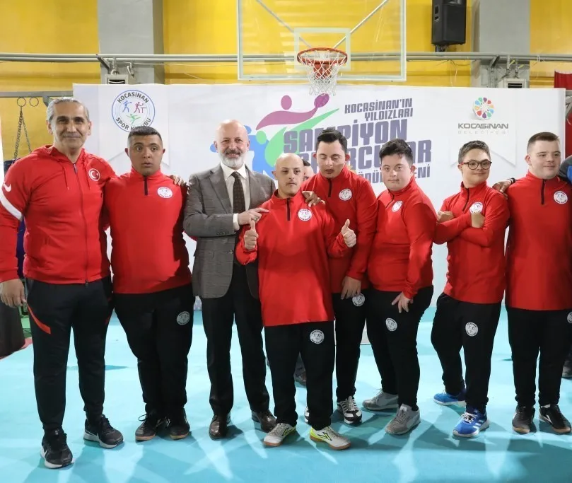 KOCASİNAN BELEDİYESİ SPOR KULÜBÜ'NÜN ÖZEL SPORCUSU 27 YAŞINDAKİ SAMET BALCI,