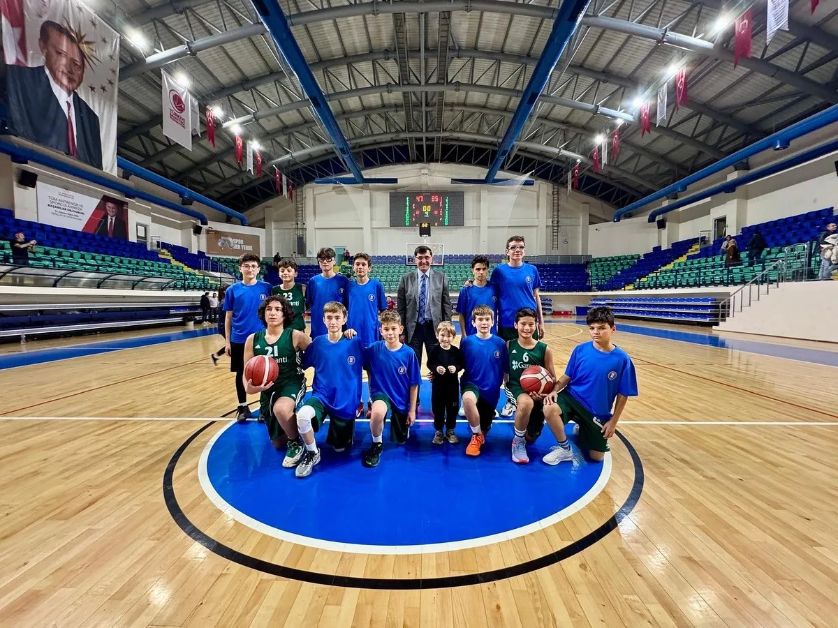 Kütahya Belediyespor U14 Erkek Basketbol Takımı il şampiyonu oldu