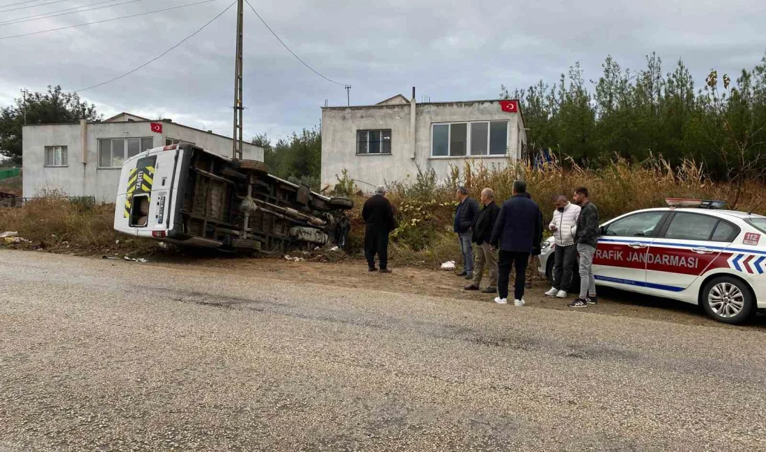 OSMANİYE'DE ÖĞRENCİ SERVİSİ YAĞMURUN