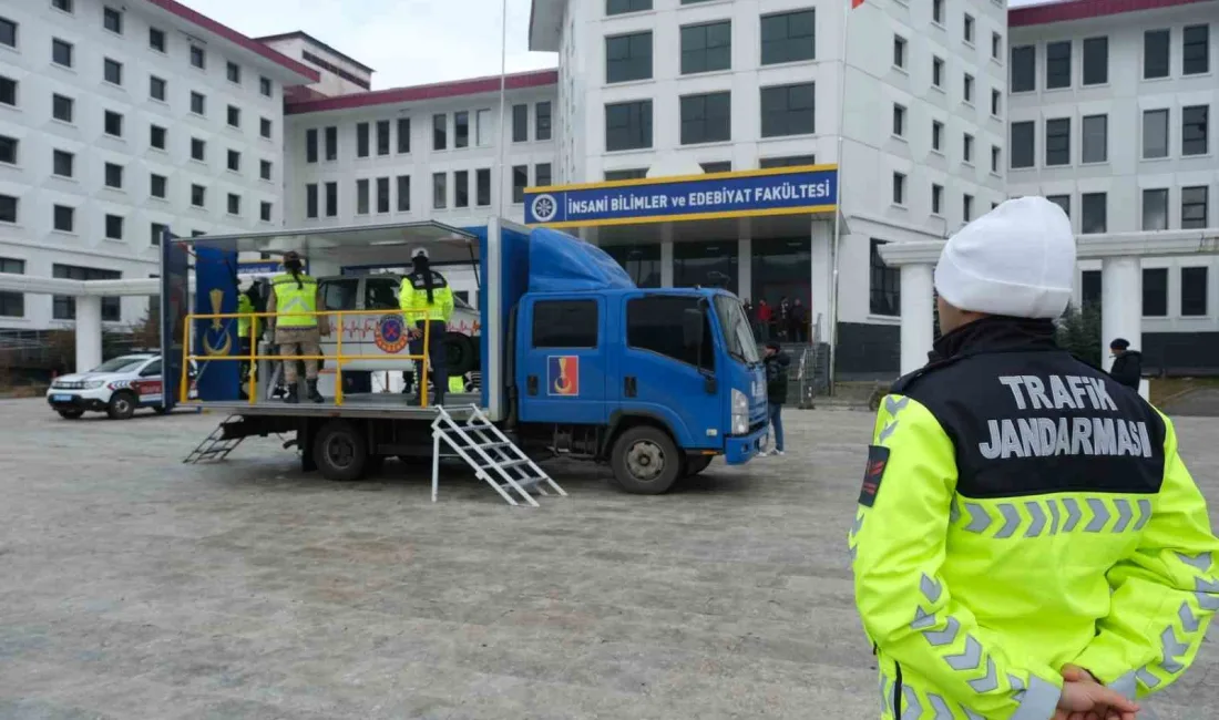 ARDAHAN’DA EMNİYET KEMERİ KULLANIMINA