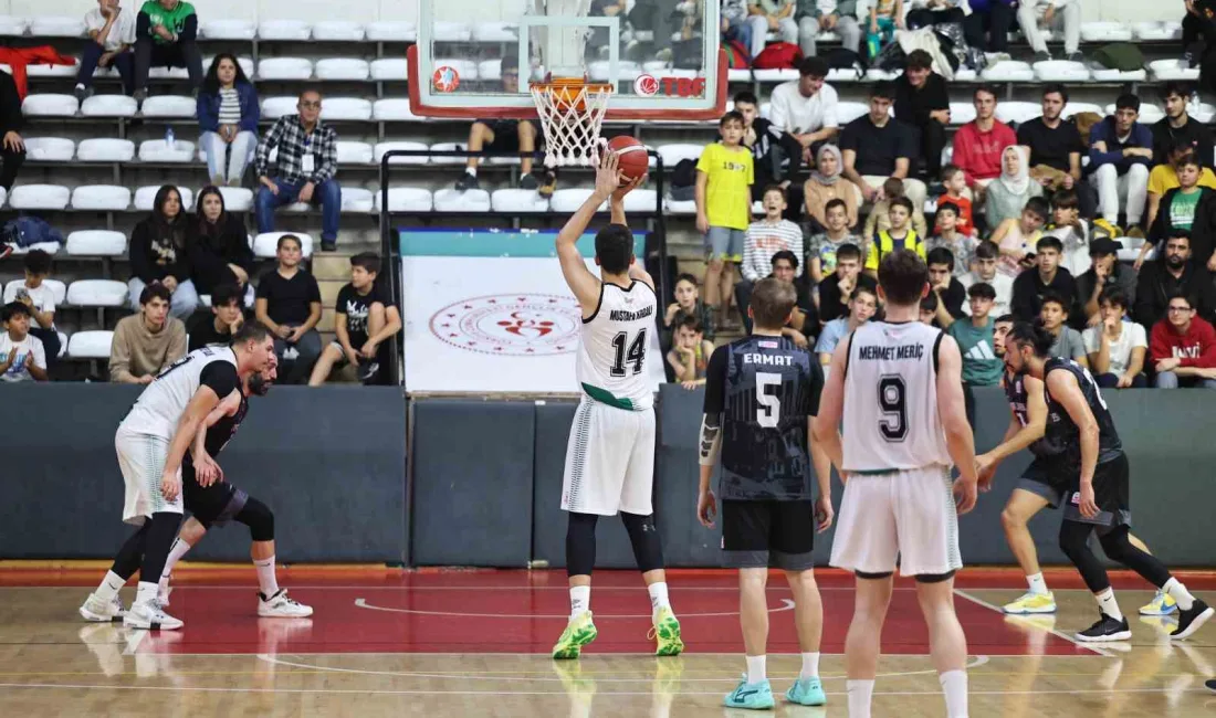 SAKARYA BÜYÜKŞEHİR BASKETBOL TAKIMI