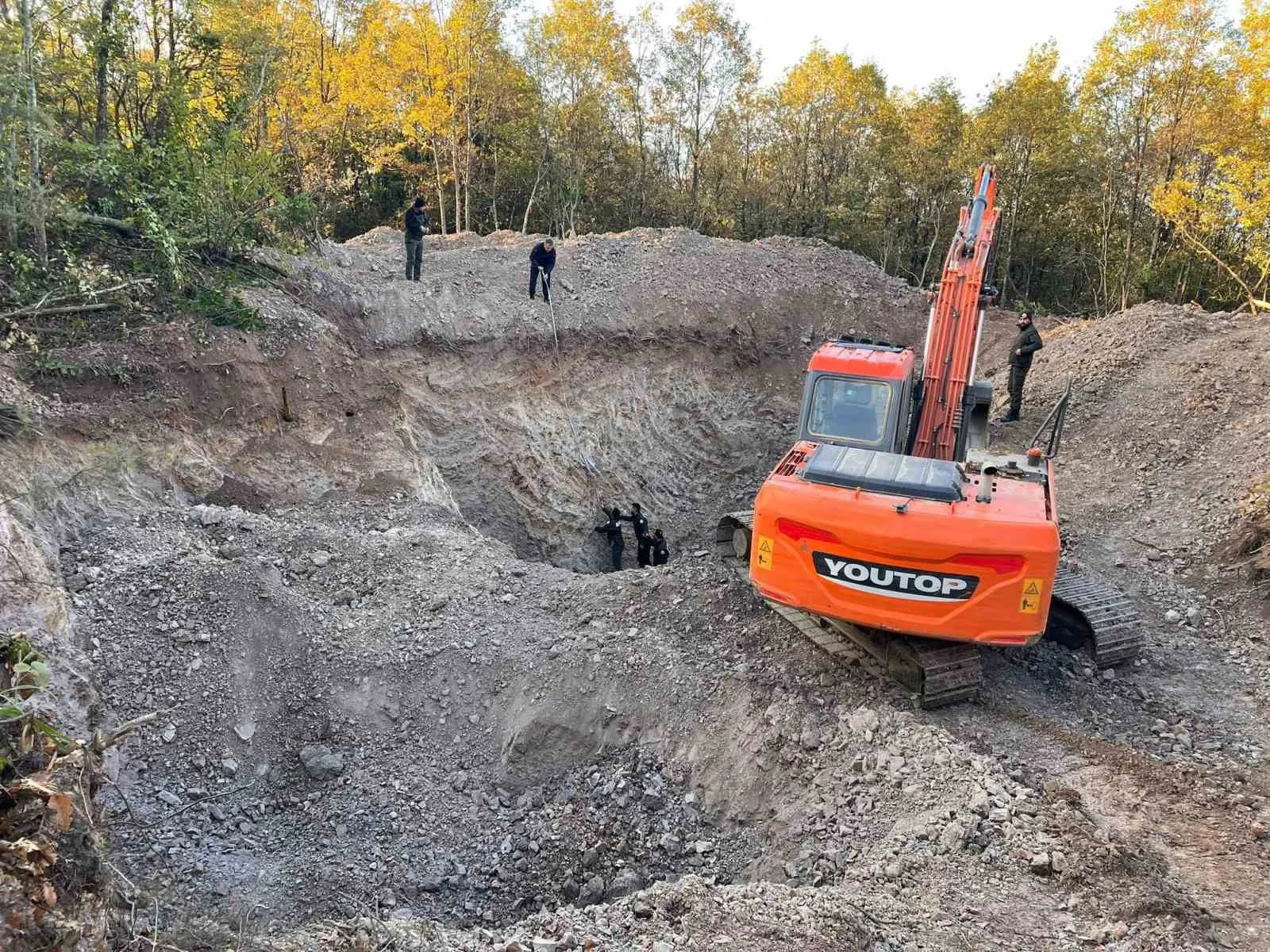 Sakarya’da define avcılarına suçüstü: 5 gözaltı