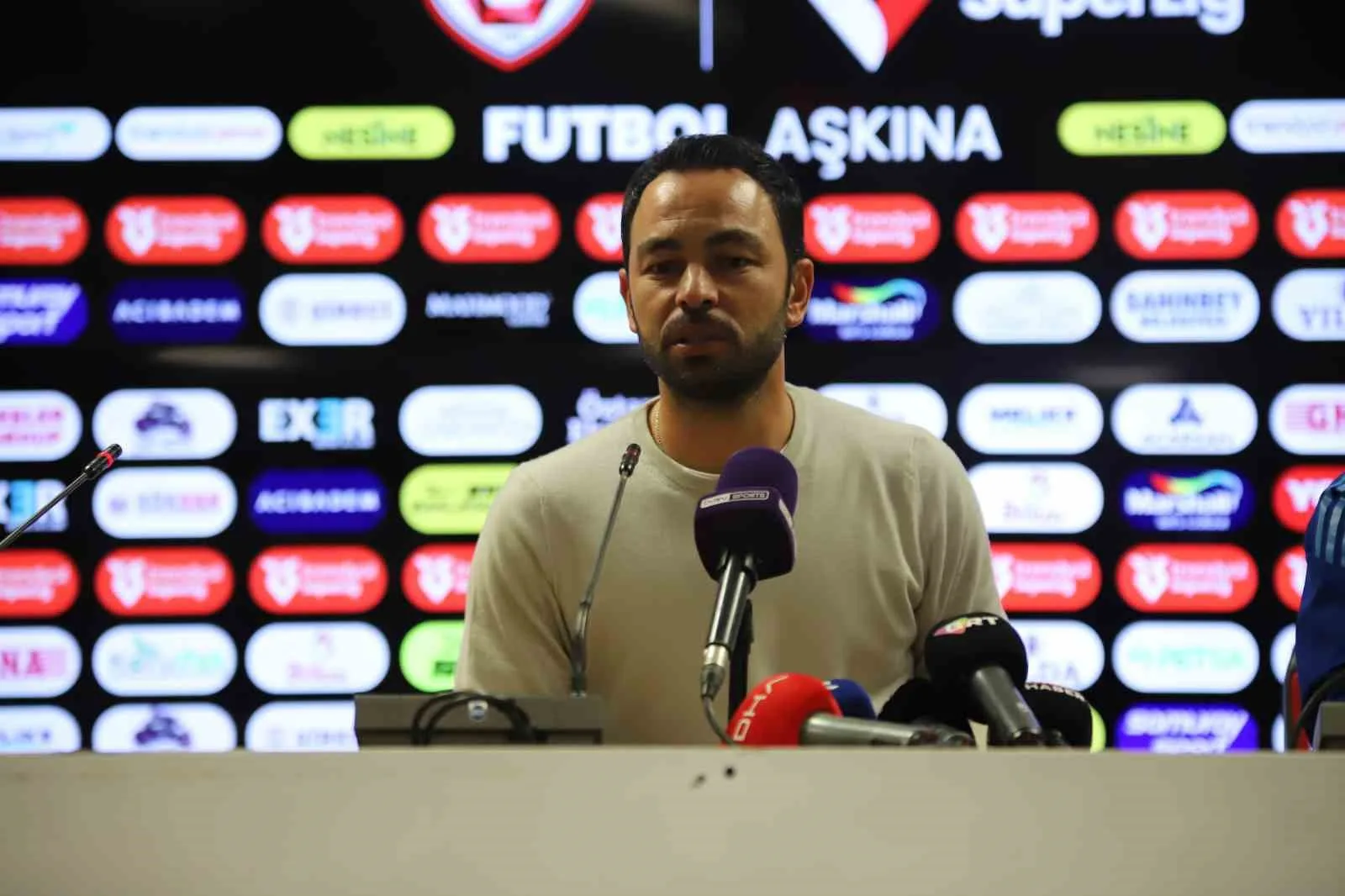 Selçuk İnan: “Çok iyi bir takıma karşı iyi mücadele ederek galip geldik”