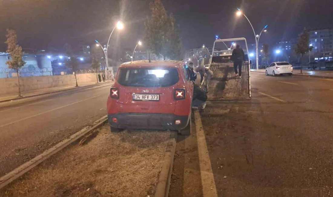 DİYARBAKIR’IN BAĞLAR İLÇESİNDE SÜRÜCÜSÜNÜN