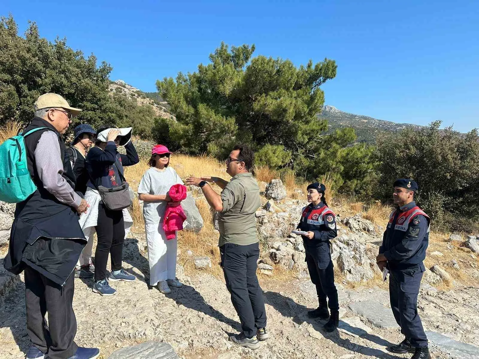 Turistler, orman yangınları konusunda bilgilendirildi