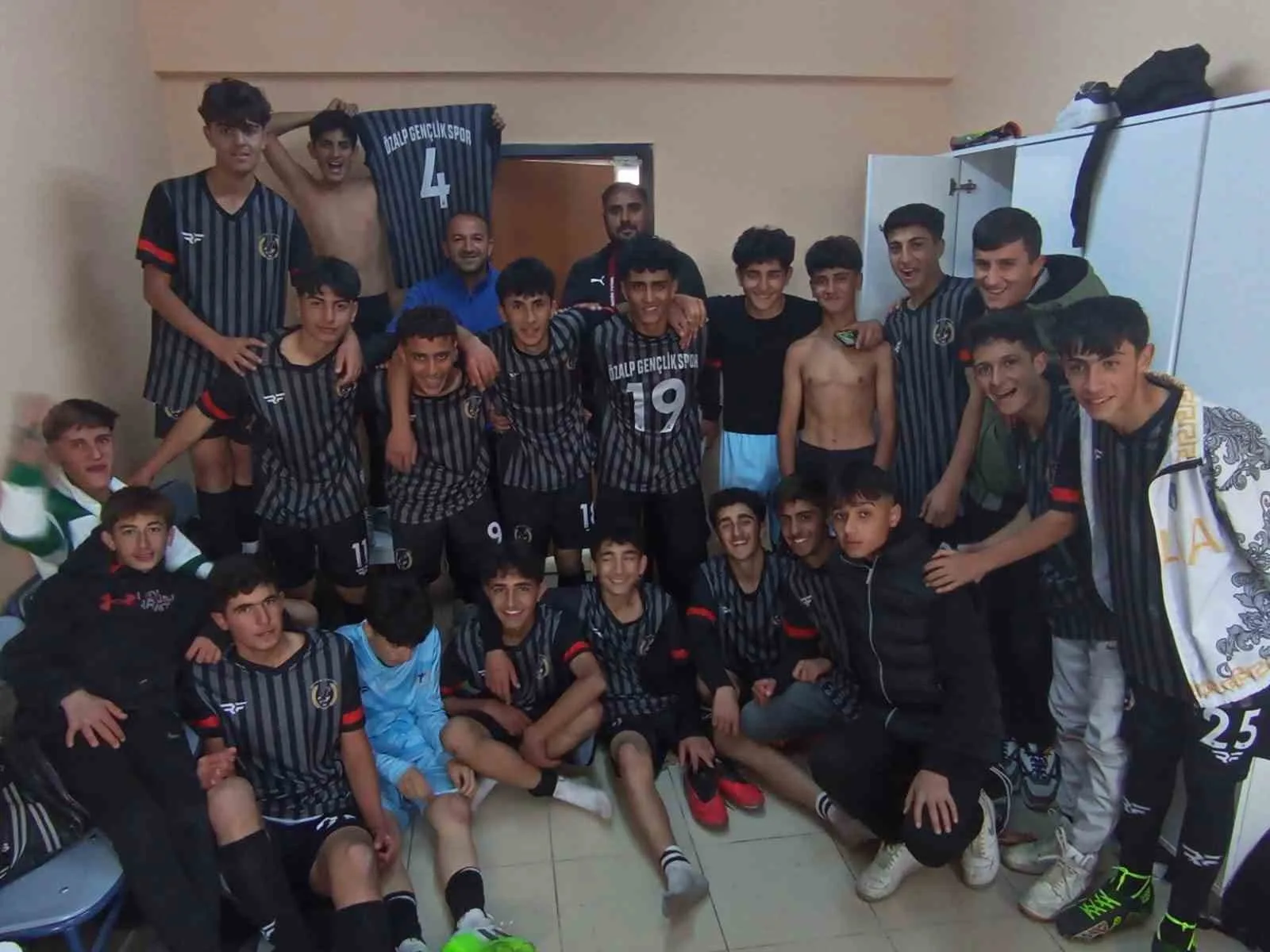 U16 Gelişim Ligi B Grubu; Özalp Gençlikspor: 5 – Başkalespor: 3