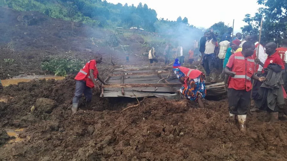 UGANDA’DA TOPRAK KAYMASI: 15