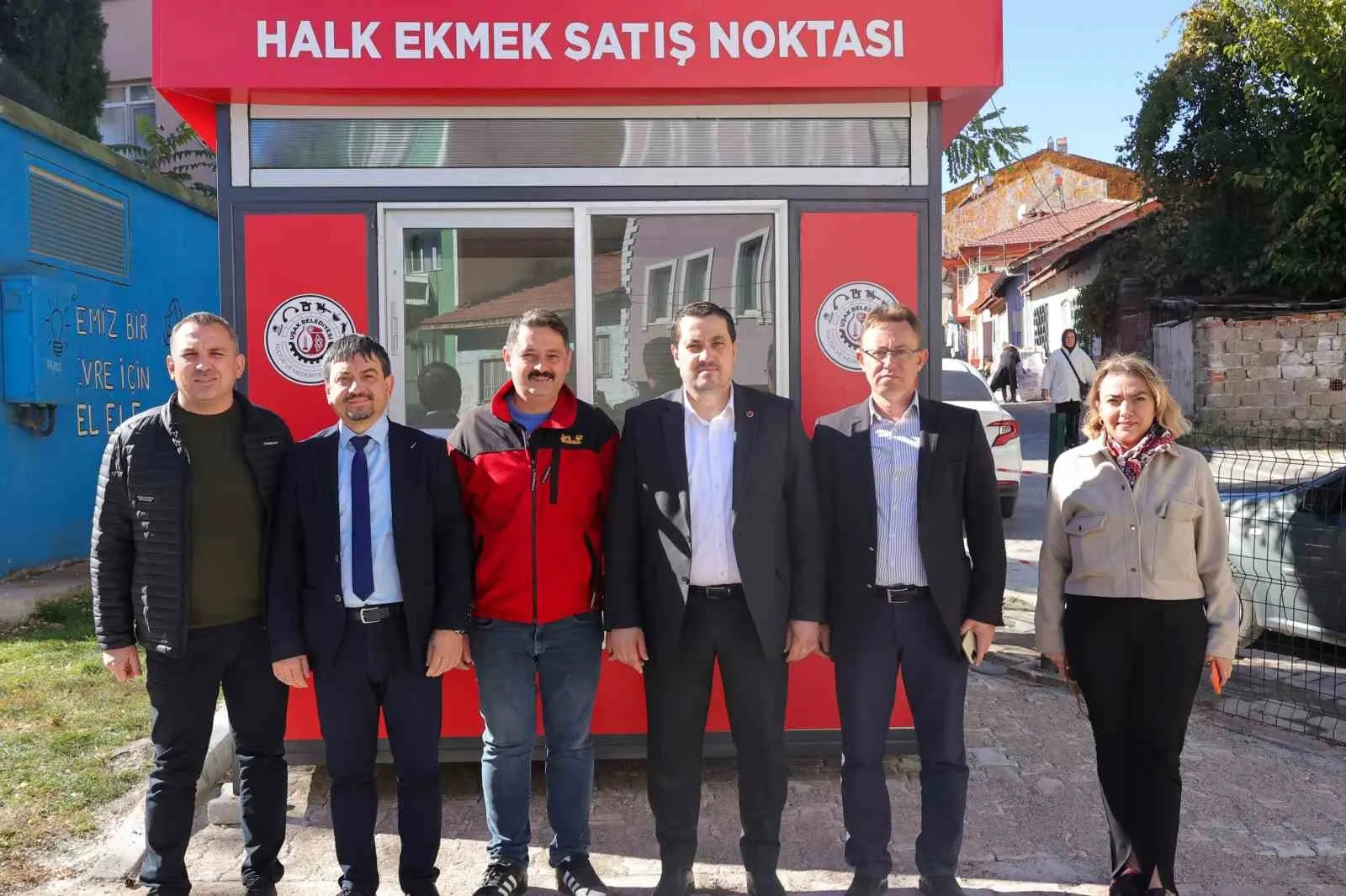 UŞAK’TA YENİ HALK EKMEK SATIŞ NOKTALARI VATANDAŞIN HİZMETİNE AÇILIYOR.